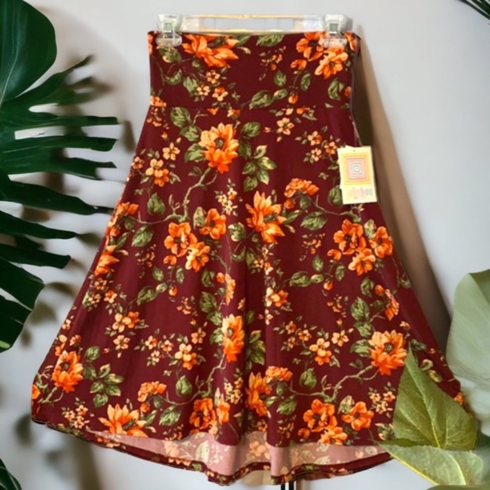 LLR LuLaRoe NWT Azure floral burgundy skirt‎